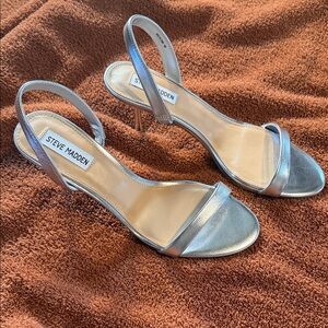 Steve Madden Metallic Silver Heels